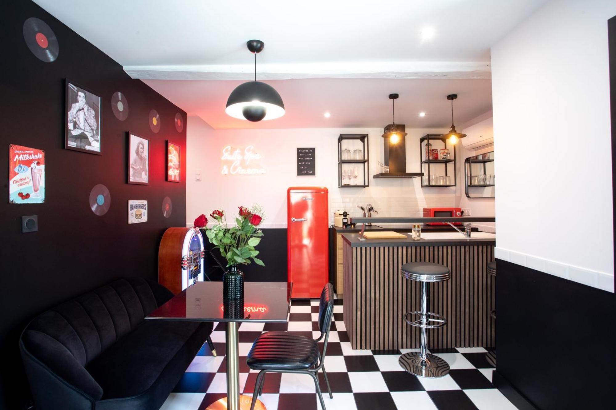 La Suite Spa & Cinema Saint-Lambert-du-Lattay Exteriér fotografie